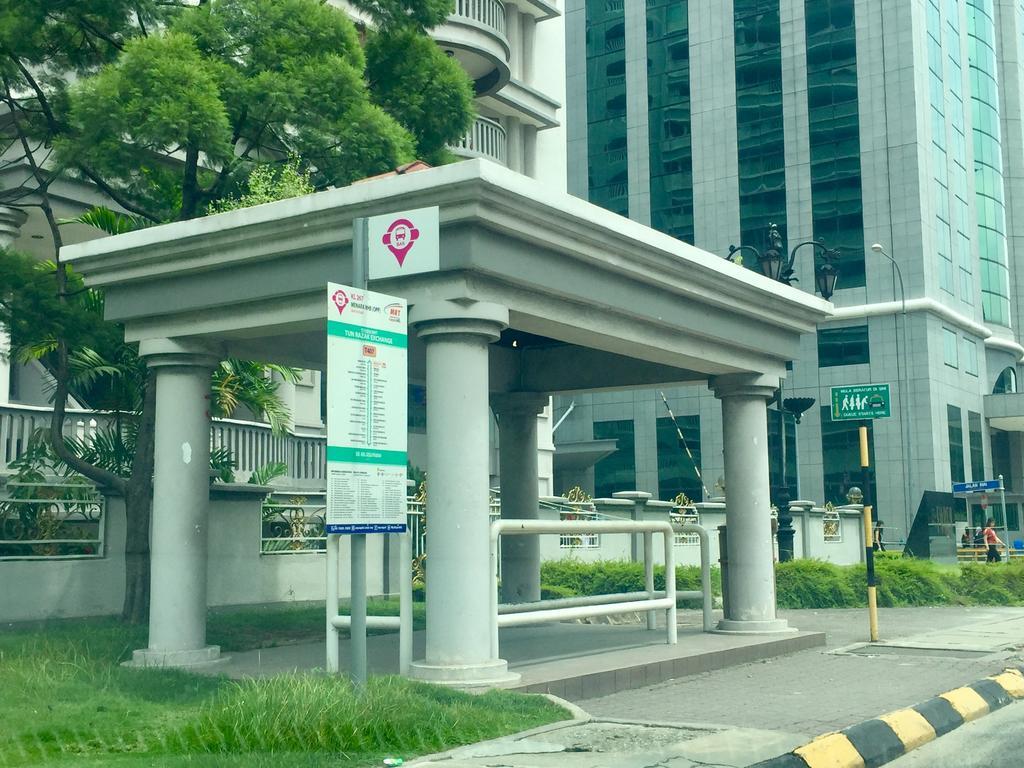 The Forum Kuala Lumpur Luaran gambar